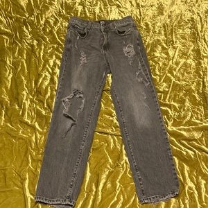 size 28 bdg jeans
